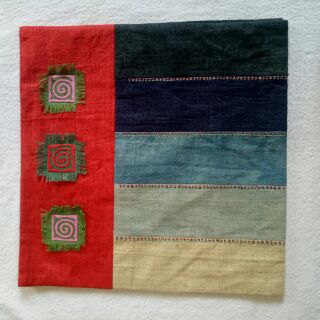 Vỏ gối thổ cẩm lanh Hà Giang