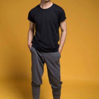 ÁO THUN TRƠN, ĐỐM UNISEX #AGE2X