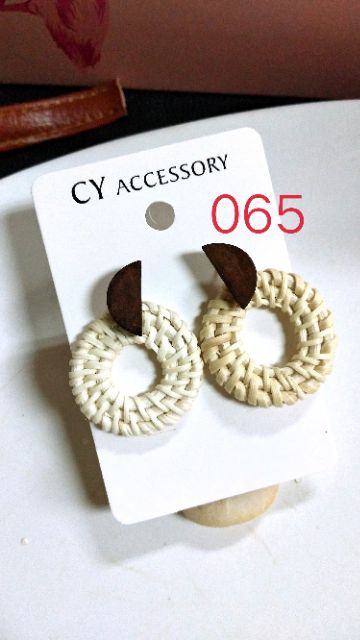 SALE Khuyên tai mây tre đan phối gỗ hình học hàn quốc khuyên tai cói nữ Thời trang Cá tính Hot