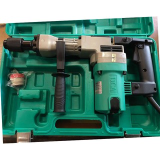 Máy đục bê tông azg05-6