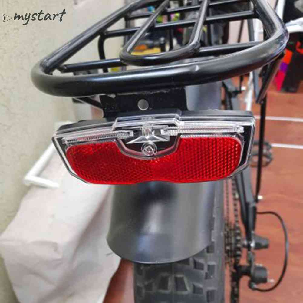 Đèn LED Gắn Yên Sau Xe Đạp Leo Núi Phản Quang