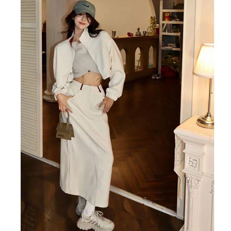 Set Áo Khoác Dáng Ngắn Phối Màu Tương Phản Phối Chân Váy Lưng Cao Xẻ Tà Thời Trang Mùa Thu Cá Tính Cho Nữ