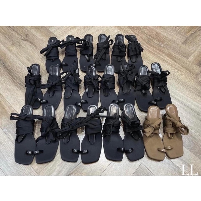 Giày cao gót xăng đan buộc dây