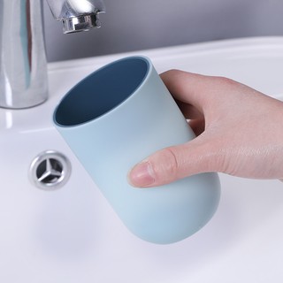 Cốc đánh răng thon tròn cao cấp xuất Nhật