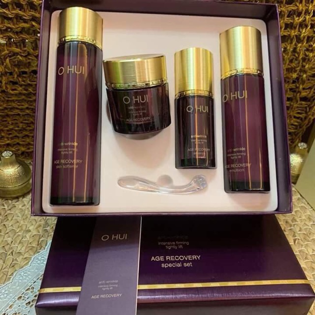 Set Ohui Age Recovery 4 sản phẩm