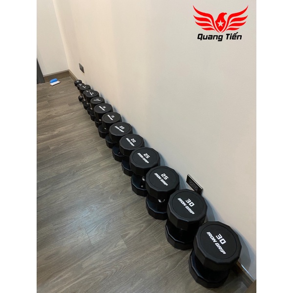 Tạ tay bọc cao su Iron Grip 30 kg (giá 1 quả)