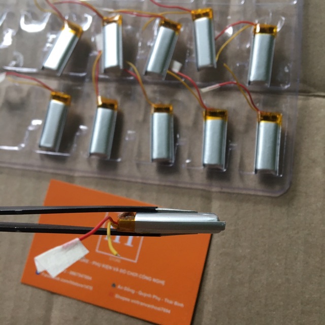 Pin Li-Po 3.7V 601230 180mAh (Lithium Polyme) cho hộp sạc tai nghe Bluetooth