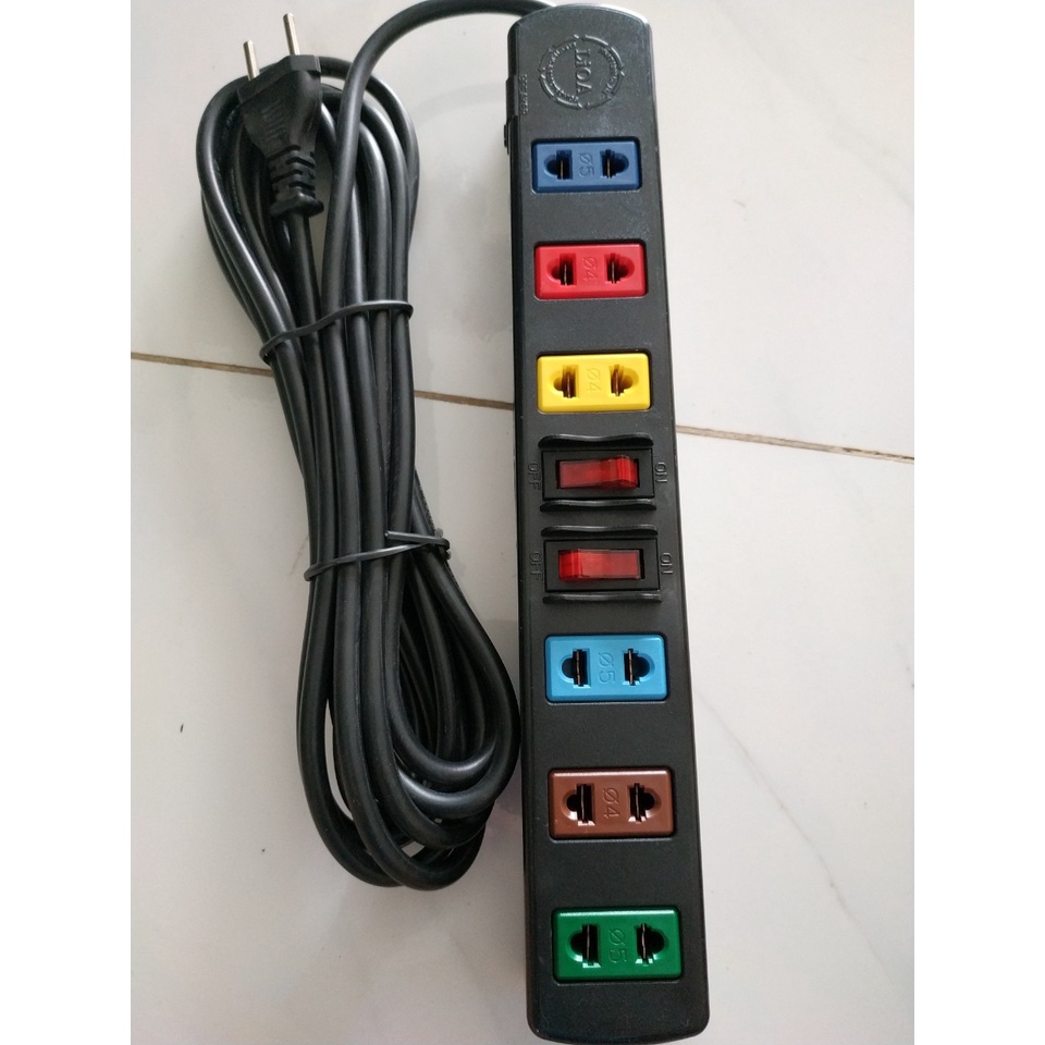 Ổ cắm LIOA 6 ổ 2 công tắc 6S3 & 6S5 - bảo vệ quá tải bằng CB