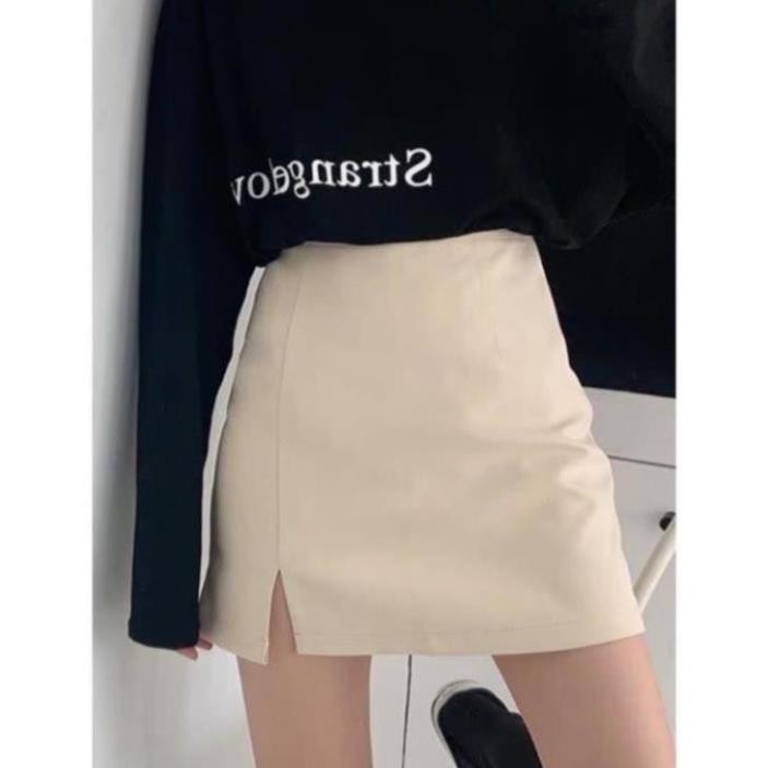 Chân váy a ngắn xẻ đùi phong cách trẻ trung năng động phù hợp giới trẻ_333 | BigBuy360 - bigbuy360.vn