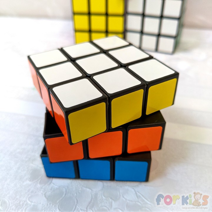 Rubik 3x3 viền đen, đồ chơi phát triển trí tuệ trẻ em