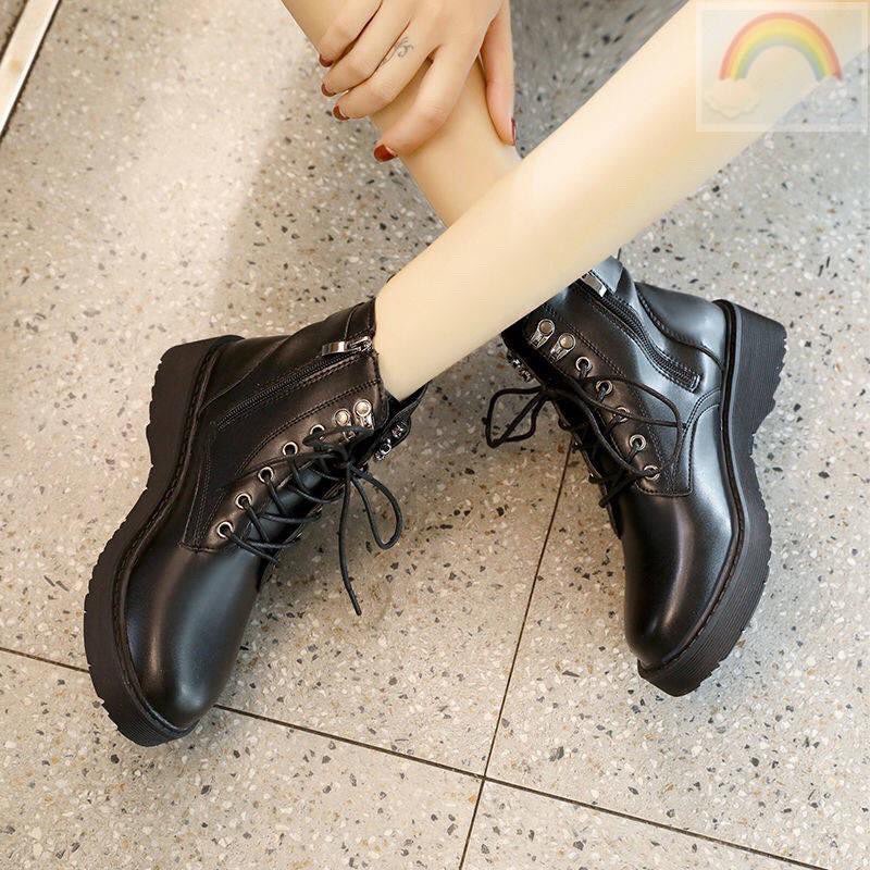 Bốt - Boots dây - Khóa hông, buộc dây