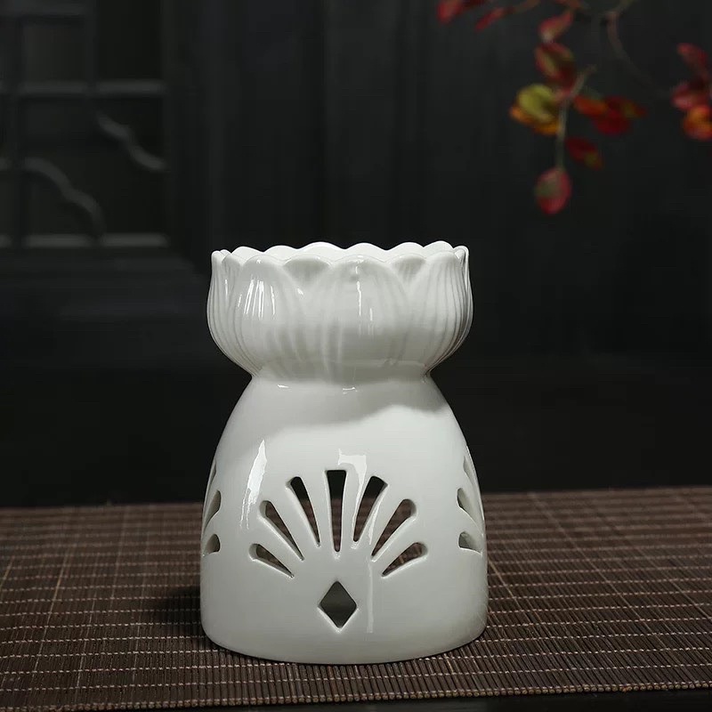 Bếp đốt tinh dầu trụ sen