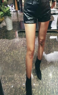 QUẦN TẤT SIÊU TRONG