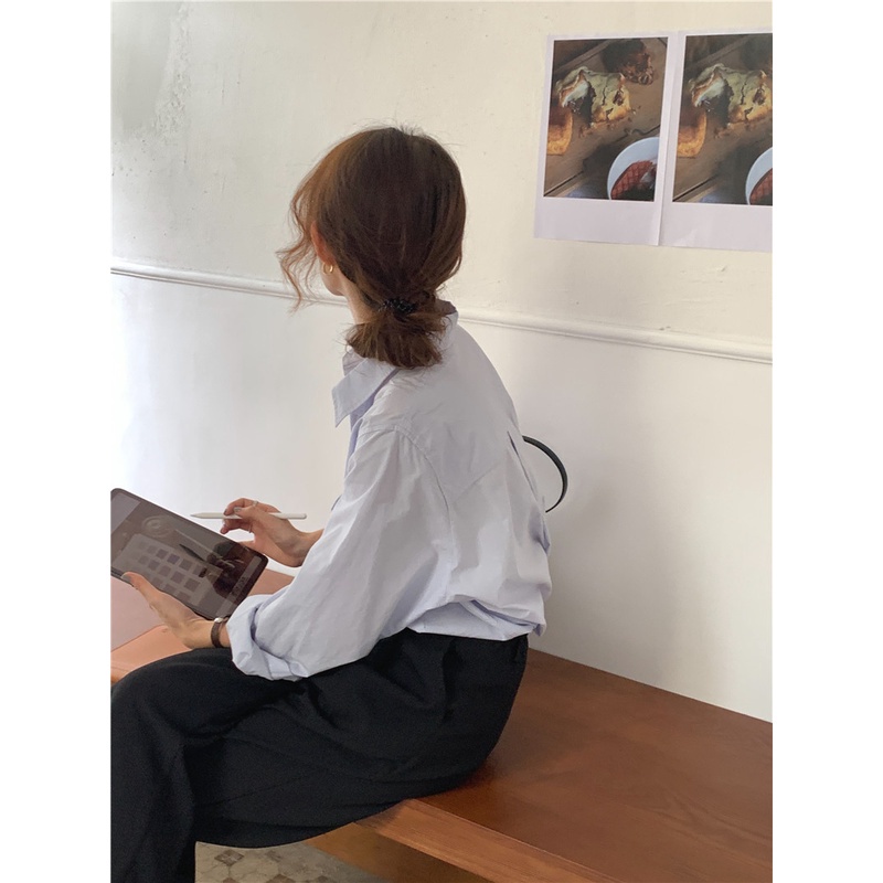 Áo sơ mi dài tay màu xanh lam cổ điển dễ phối đồ 48722