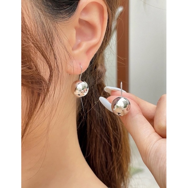 Bông tai tròn dáng dài hình cầu BBstore