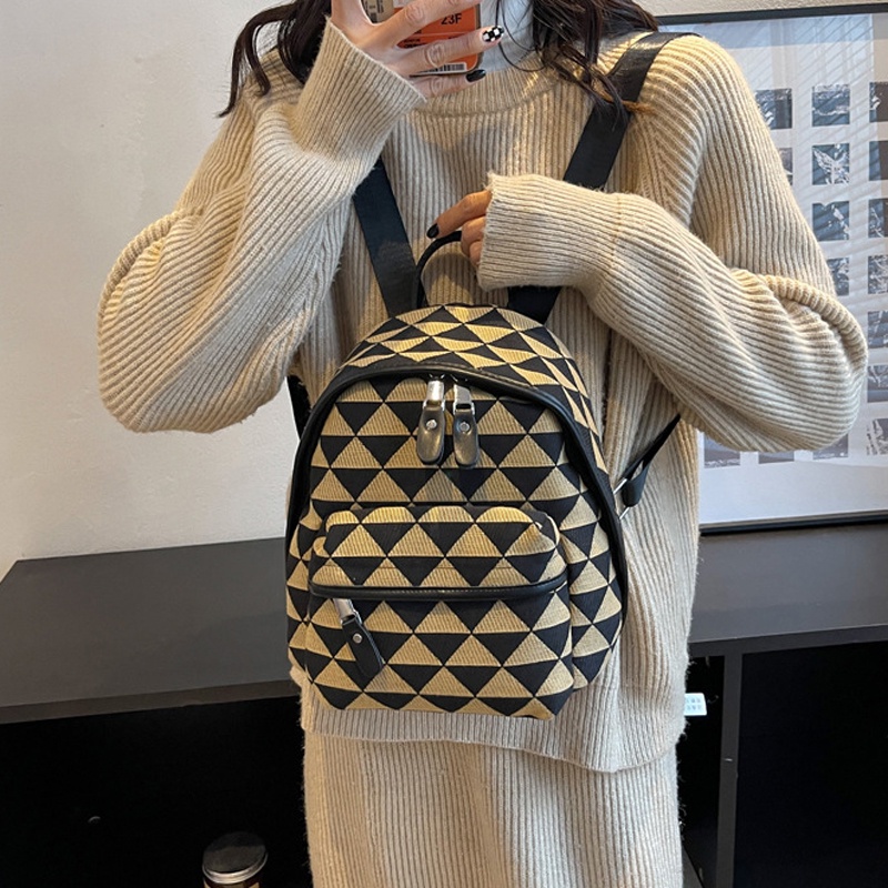 Balo IELGY nhỏ nhắn thiết kế thời trang đơn giản cho nữ