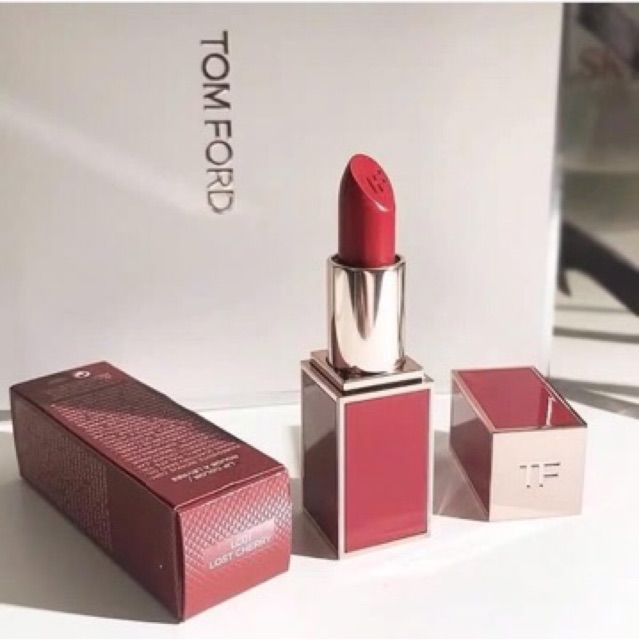 Son thỏi Tom Ford Lost Cherry Limited vỏ đỏ