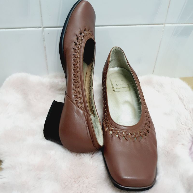 size 36, da th ật cực kỳ mềm mũi vuông gót 3 phân