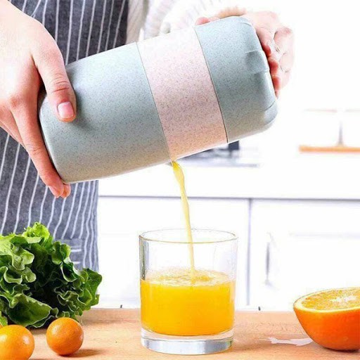 Dụng cụ vắt cam lúa mạch dung tích 500ml  thông minh tiện dụng - giao màu ngẫu nhiên