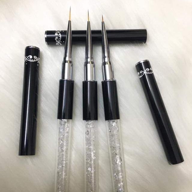 Cọ nét cán đá có 3 size