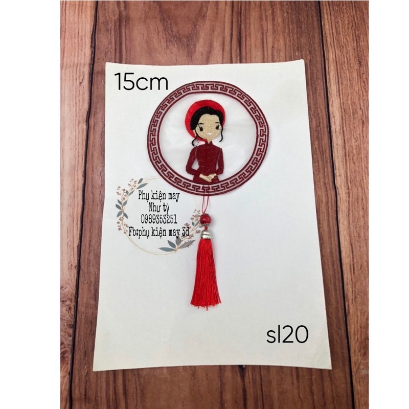 tấm ren thêu tròn cô dâu chú rể 15cm