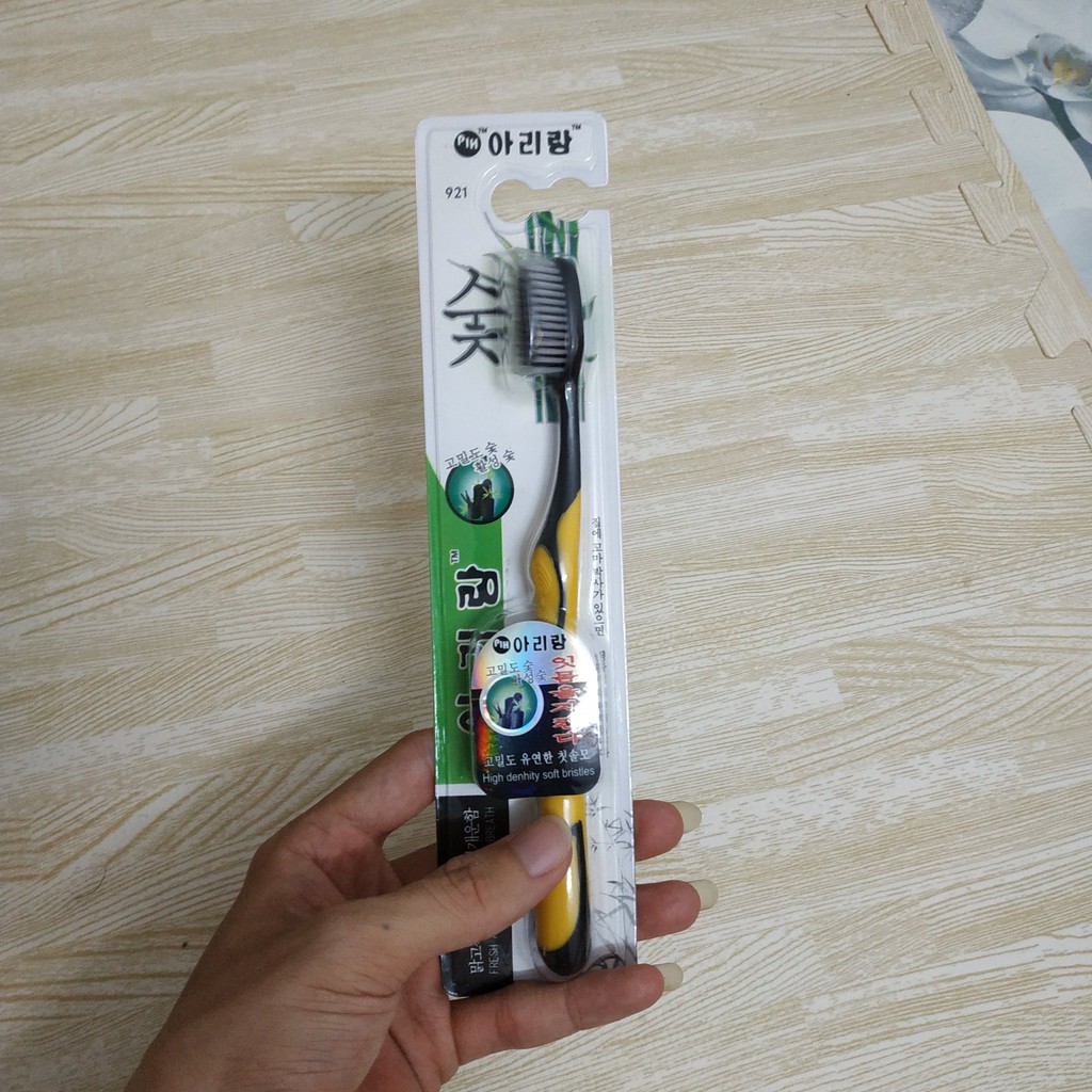Bàn chải đánh răng Bossi than tre hoạt tính Hàn Quốc 𝓢𝓱𝓸𝓹 𝓣𝓲𝓮̣̂𝓷 𝓘́𝓬𝓱
