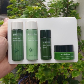 Bộ Kit 4 món dưỡng da Innisfree green tea special Kit