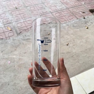 Cốc thủy tinh Ensure chia vạch