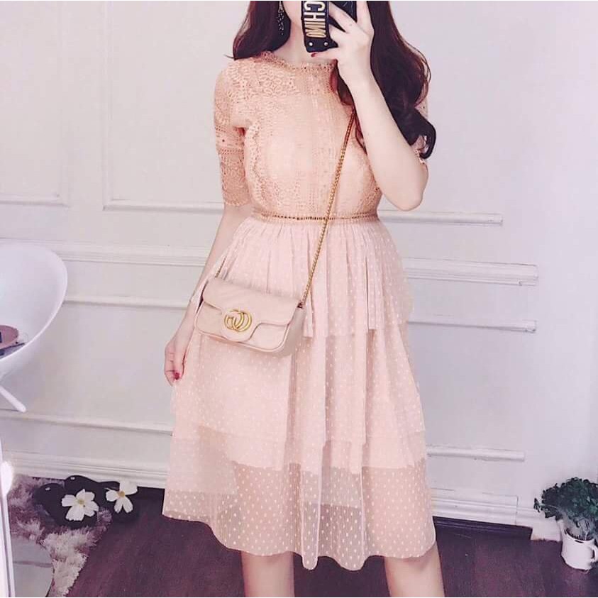 Đầm dự tiệc công chúa, đầm ren tầng dáng xoè | BigBuy360 - bigbuy360.vn