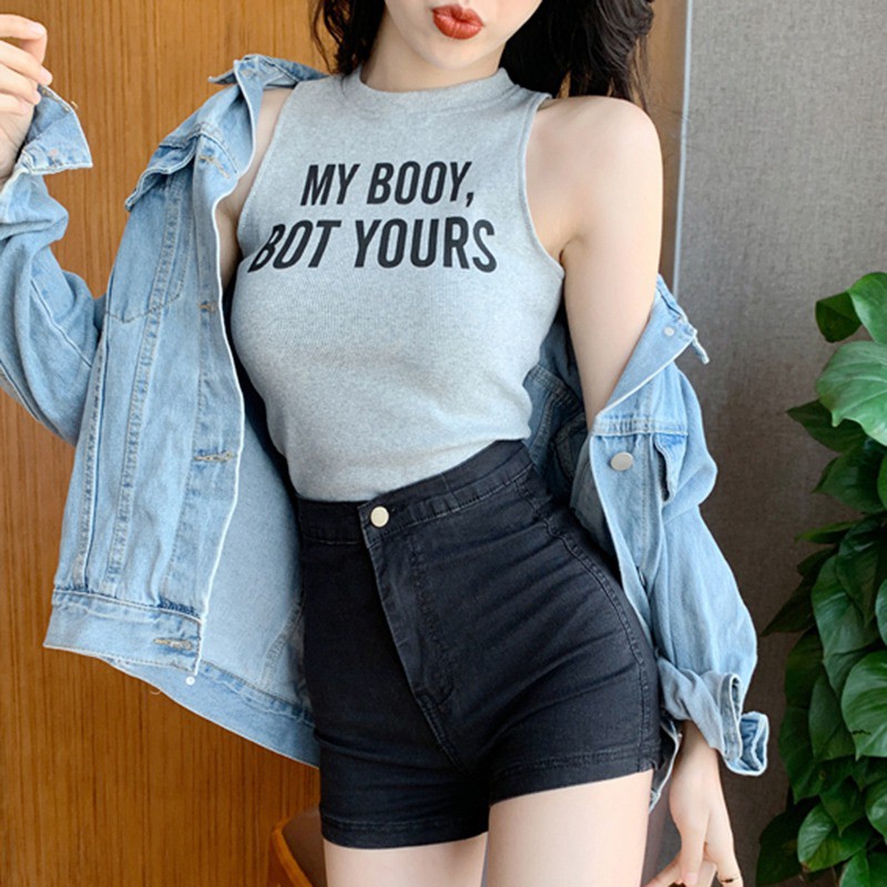 Áo Croptop sát nách cổ tròn hoạ tiết chữ cho phái nữ