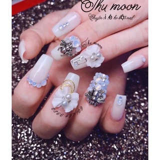 Hoa bột ôm móng nơ bột