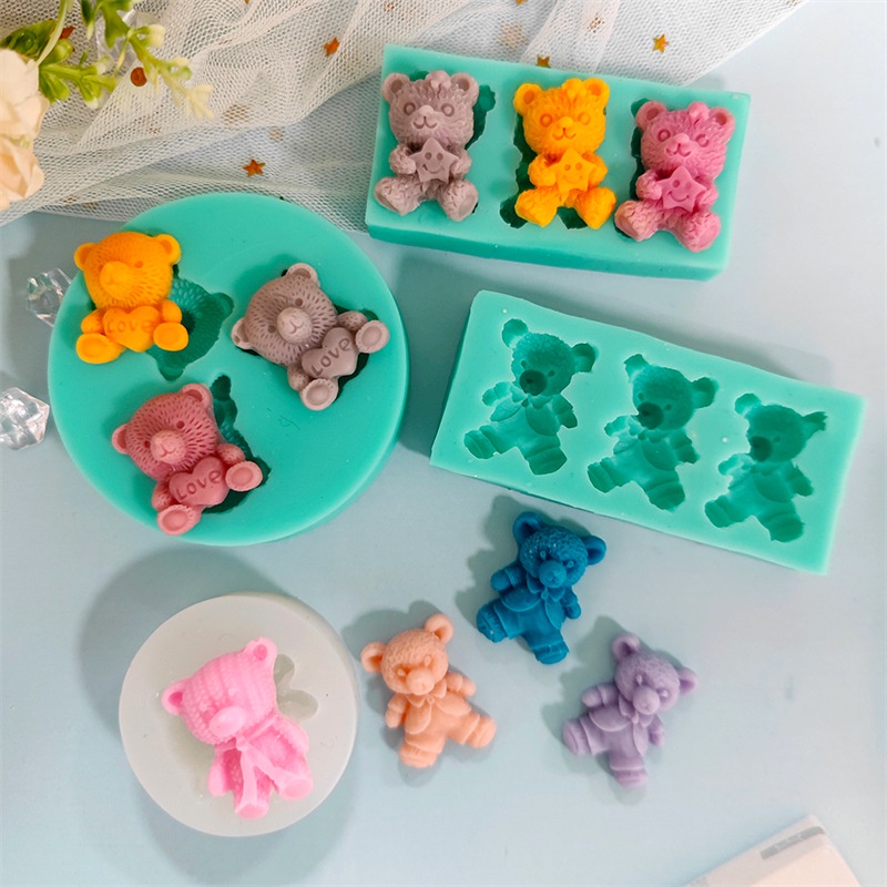Khuôn Silicone Làm Bánh Hình Gấu Bắc Cực
