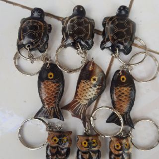 Móc khóa sừng chạm khắc hình con rùa, con cá, cứ mèo