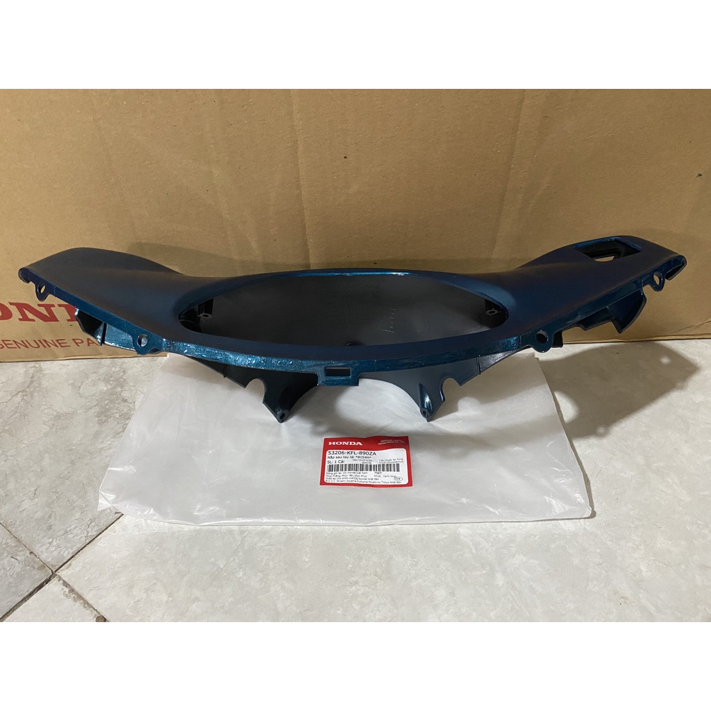 Nắp ốp sau tay lái - gáy HONDA FUTURE 1 màu Xanh ngọc. 53206KFL890ZA