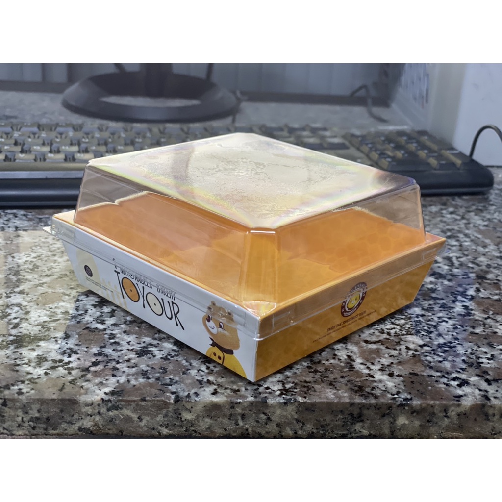 Combor 100 Hộp Giấy Vuông Màu Vàng hình Gấu kt 14,5cm x 13cm