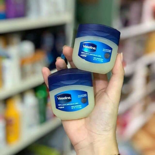 Sáp dưỡng ẩm Vaseline