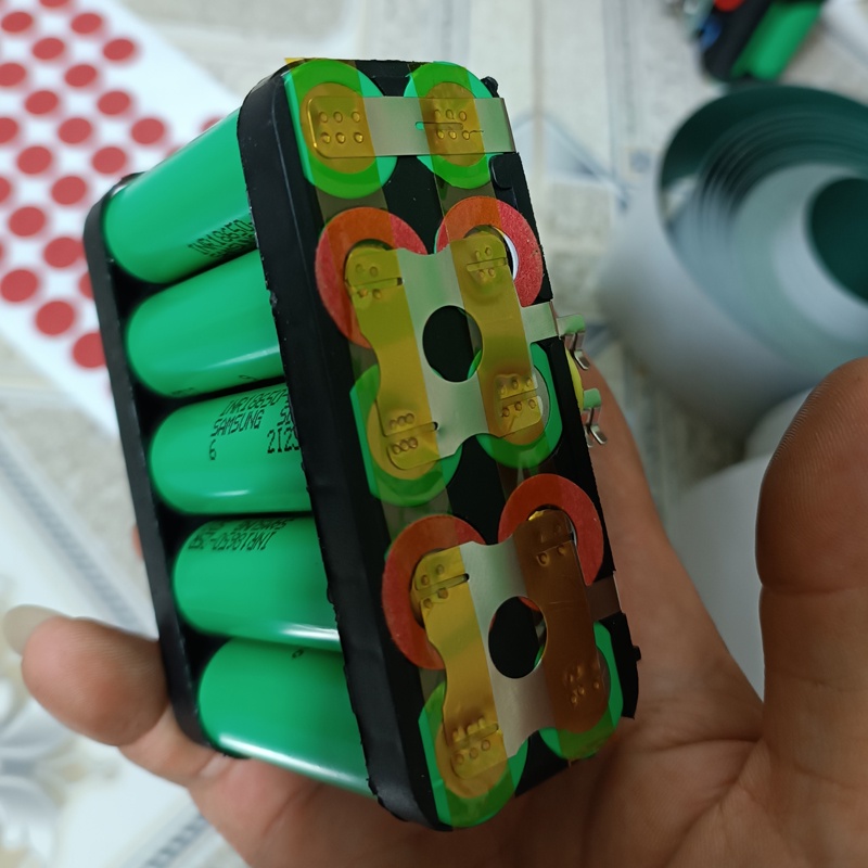 Khối pin Makita 5S2P 18V kèm khung Cell Samsung25R thay thế cho pin makita dung lượng 5Ah xả 45A không mạch