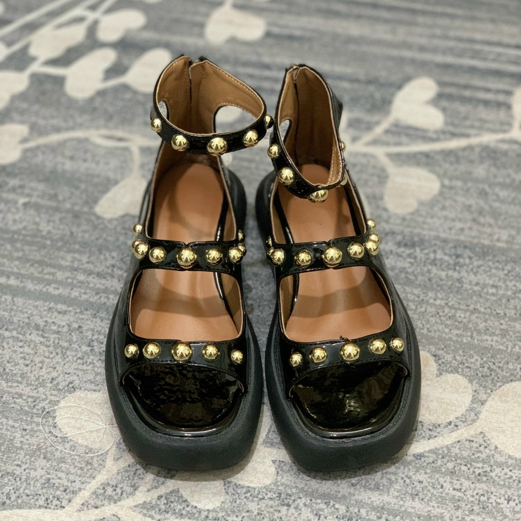 Sandal đế cao 4p, làm bằng da PU bóng, hàng Quảng Châu-có ảnh thật