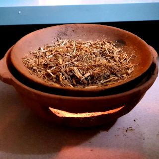 1 kg Vụn gỗ ngọc am nguyên chất thơm ngào ngạt AVi