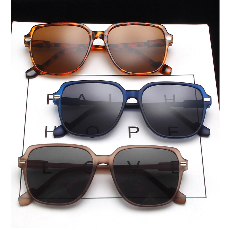 Kính râm gọng vuông thời trang cho nam và nữ