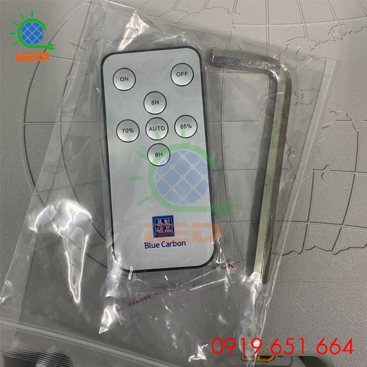 Đèn pha năng lượng mặt trời 200W BCT-WW3.0 Blue Carbon
