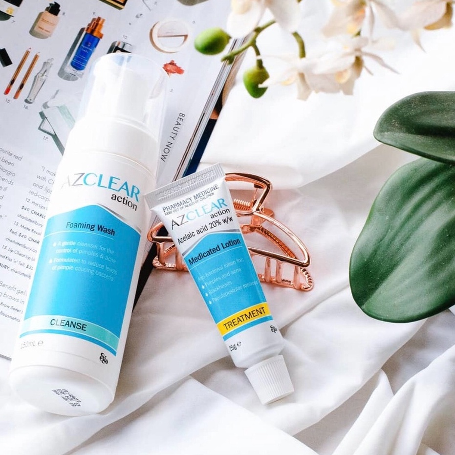 Kem dưỡng Azclear Action Medicated Lotion 20% Azelaic Acid - kem dưỡng giảm mụn mờ thâm Azclear 25g