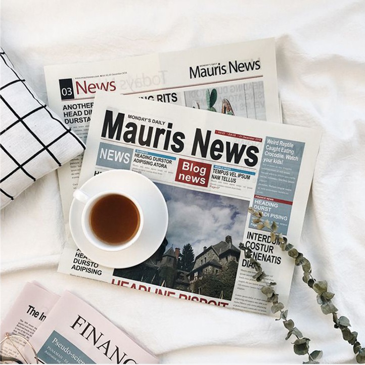 Tờ báo nước ngoài, phụ kiện chụp ảnh loại đẹp mang phong cách retro