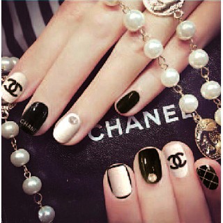 Miếng dán móng chống nước