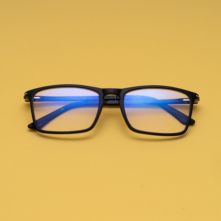 Gọng kính cận nhựa dẻo cho mặt tròn 4U, mắt vuông chống bụi hoặc lắp cận, màu đen – J165