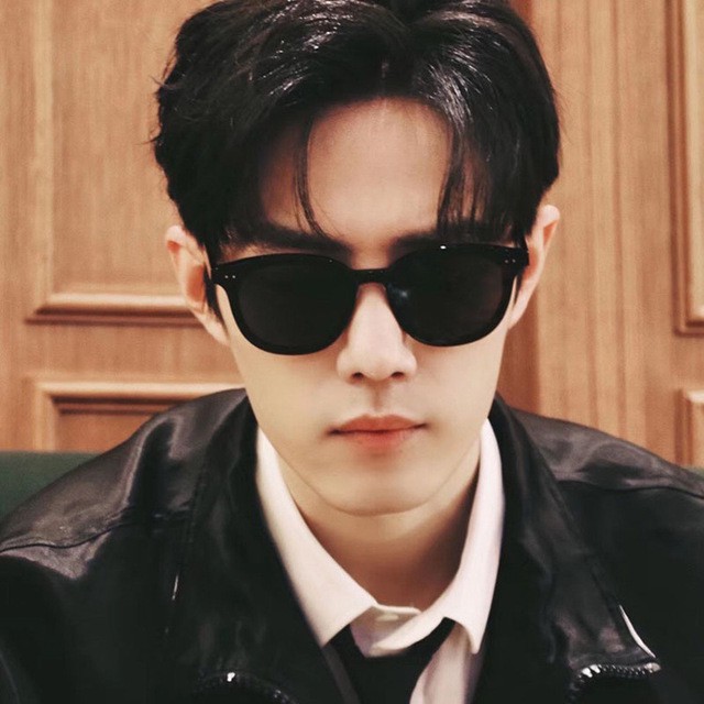 Kính mát nam nữ thời trang cá tính phong cách Hàn Quốc Hottrend 2021 chống tia UV giá rẻ 215