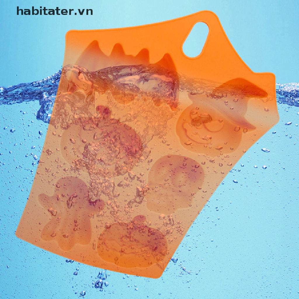 Khuôn Làm Bánh 6 Ngăn Hình Dơi Bí Ngô Halloween