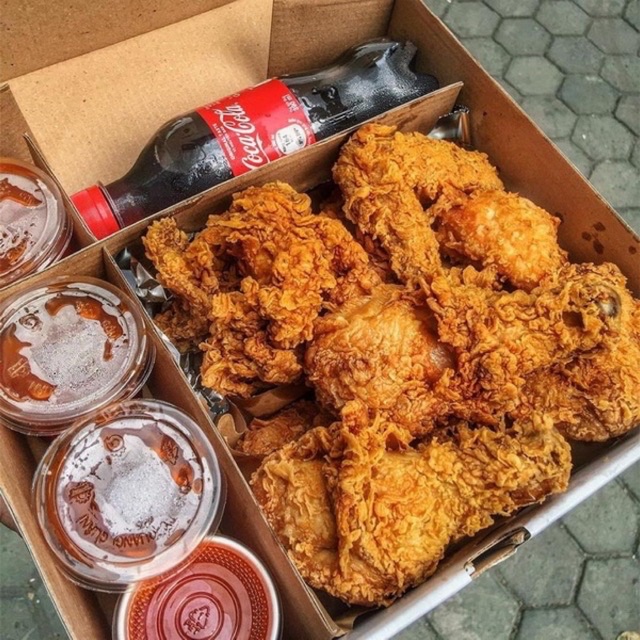 Bột chiên gà giòn rụm như KFC