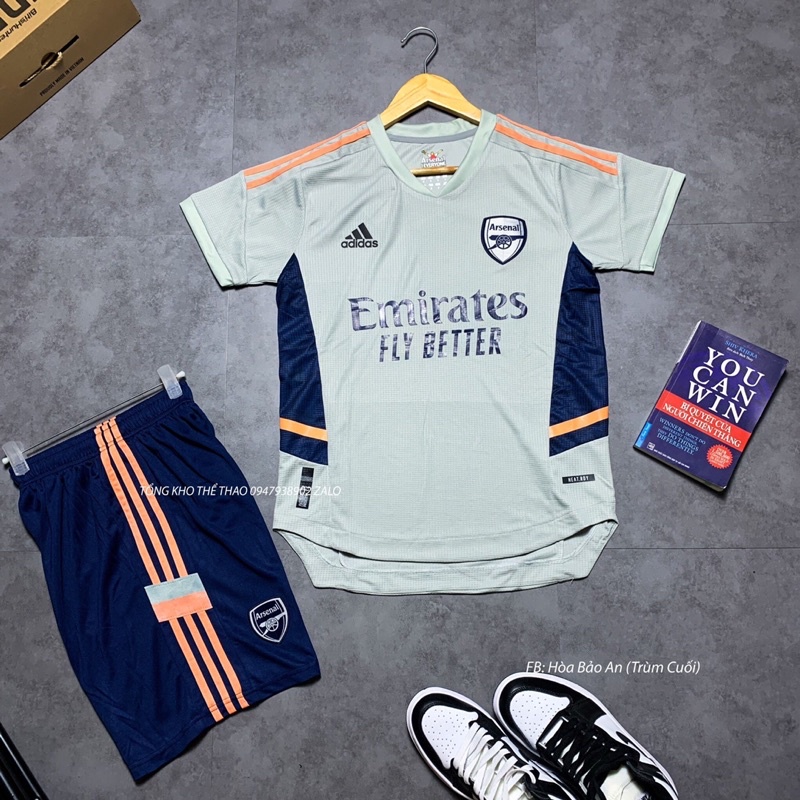 Tuyển tập các mẫu quần áo đá bóng CLB Arsenal 2022/2023