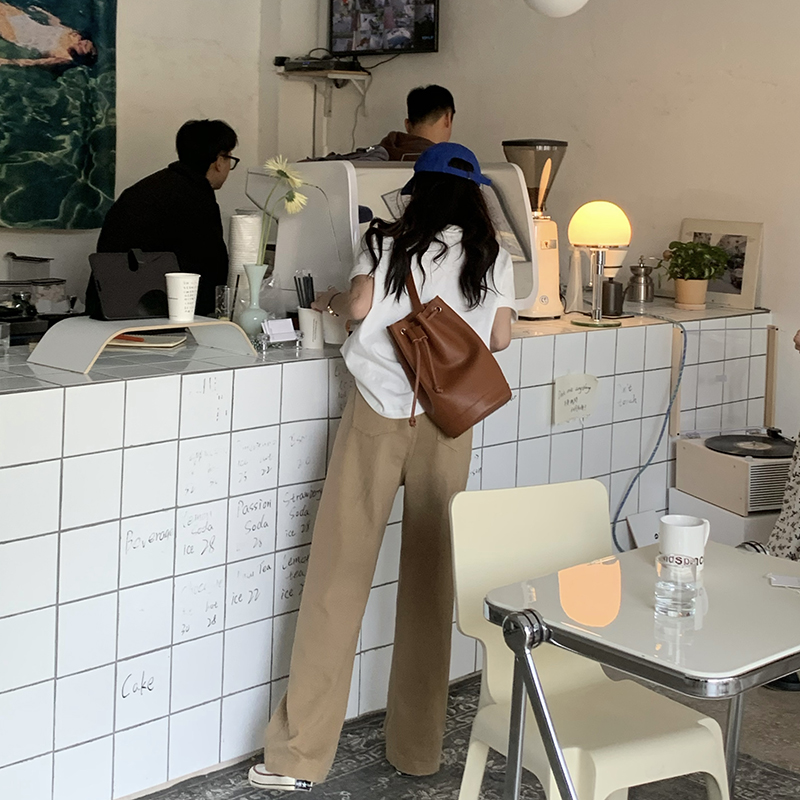 Quần jeans dài lưng cao ống rộng thời trang trẻ trung cho nữ | BigBuy360 - bigbuy360.vn
